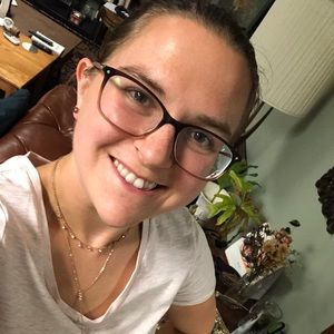 Meet your Posher, Meaghan